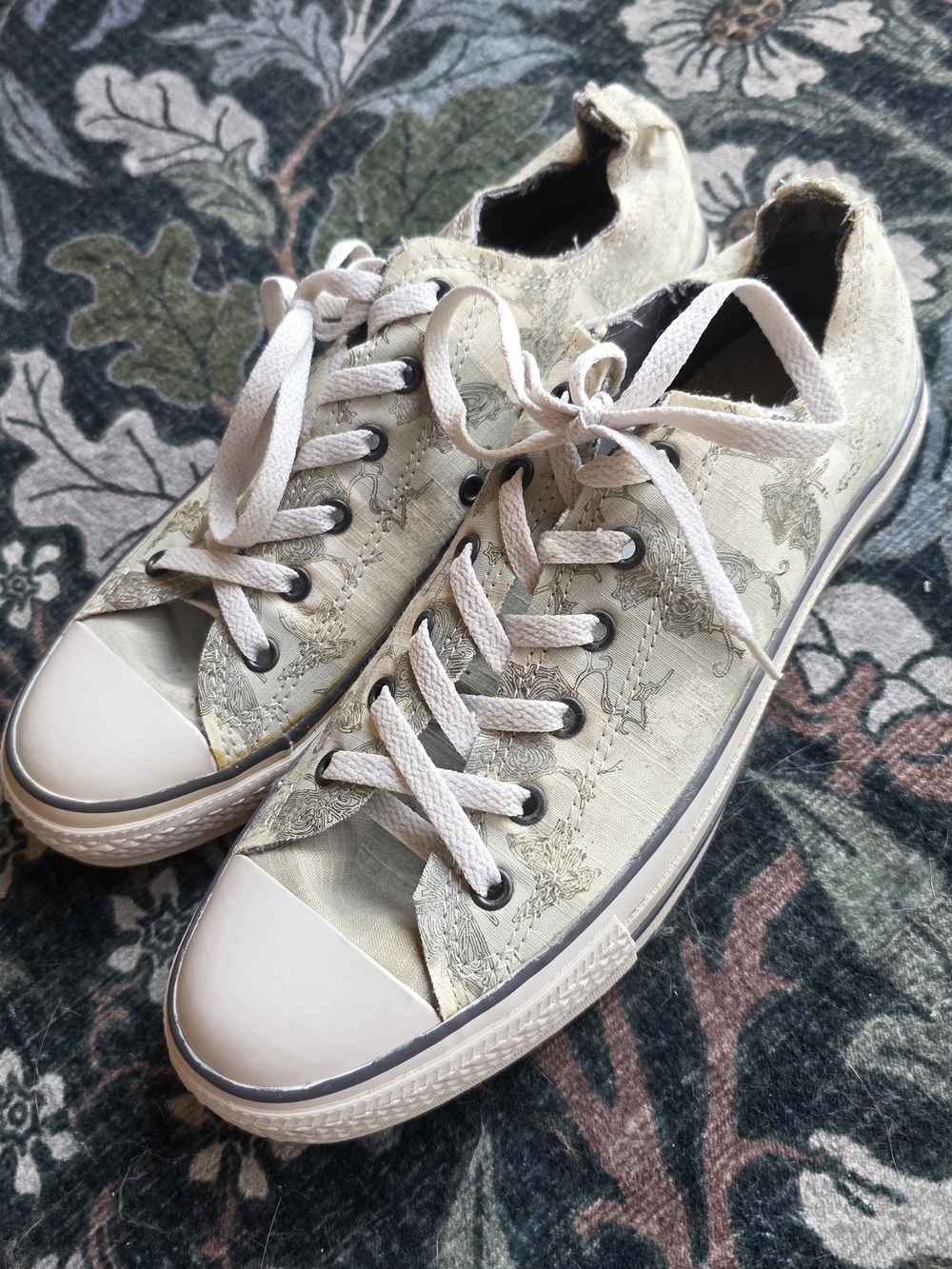Chuck Taylor Low Tops